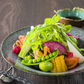 料理メニュー写真 季節野菜のサラダ