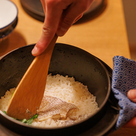 【お祝いにもお勧めです】茶漬けだし付の名物鯛飯