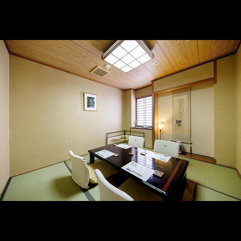 少人数で接待に最適な個室