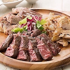 肉盛りボリュームプレート3種