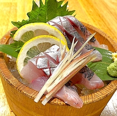 活〆平アジお造り