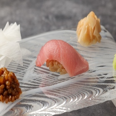 鮨と天ぷら からすの雰囲気1