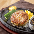 料理メニュー写真&nbsp;黒毛和牛ハンバーグステーキ１５０ｇ［ガーリック醤油］