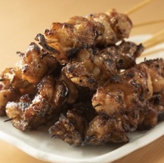 【名物】ぎん串(鶏皮) たれ or 塩 (まとめて注文!ぎん串マウンテン)10本/2本 単品