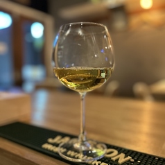 白ワイングラス