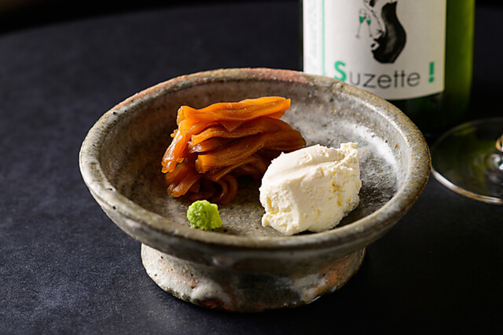 定番大人気メニュー「かんぴょうリコッタチーズ」当店の必食の一皿です！