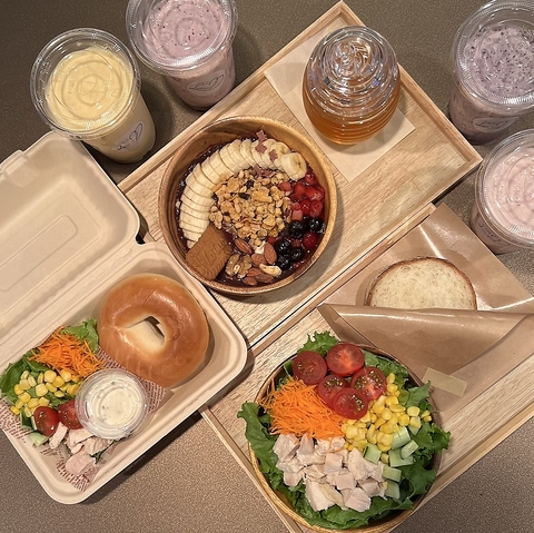 natural cafe & happiness bar Luv7 uZu