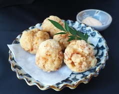 鶏モモ肉泡盛づけ唐揚げ