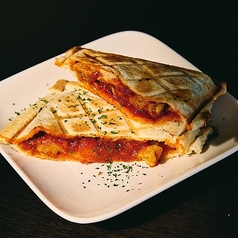 チキントマトホットサンド