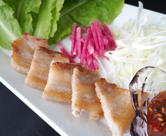 スーチカ―のサムギョプサル風