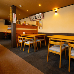 ご家族での夕食やご友人との飲み会、記念日デートにジャストサイズ♪プライベート感を保ちながら、旬の鮮魚やジューシーな和牛メニューをじっくりとお楽しみいただけます。特別な日の外食はもちろん、普段使いのご利用まで幅広いシーンで居心地よく過ごせます。
