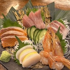 お刺身盛合わせ　本日の鮮魚【五点盛り】