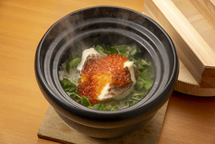 旬の味覚を贅沢に味わう炊きたての絶品土鍋ご飯