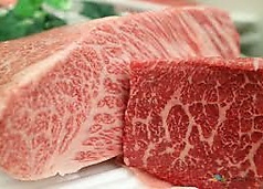 1階ではご自宅でも楽しめる精肉販売もしております！