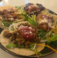 酒ト肉巻キ ニクイモアブラの特集写真