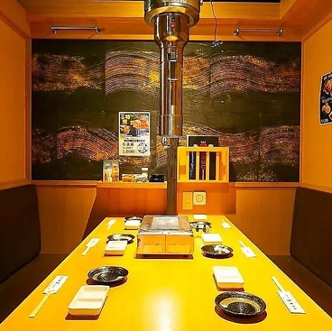 焼肉 牛魔 四ツ橋店の雰囲気1