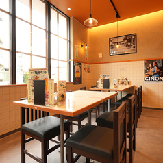 JR横須賀線「逗子」駅・京急逗子線「逗子・葉山」駅からスグ♪ランチ・晩ごはん・ちょい飲みなど様々なシーンでご利用いただけます。テーブル席は人数に合わせて調整できます！少人数にも団体様にも対応可能！