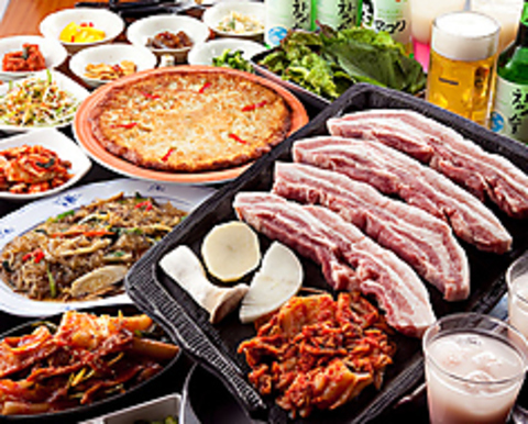 コリアンキッチン味ちゃん新大久保2号店(新大久保/韓国料理)＜ネット
