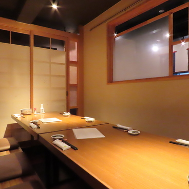 日本酒バル Gin蔵 ぎんぞうの雰囲気1