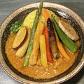 料理メニュー写真&nbsp;素揚げ野菜＆インド風チキンカレー