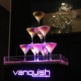 インパクト抜群なシャンパンタワー♪美しく積みあげられたグラスタワーに注がれるシャンパンが流れる光景は、見とれてしまうほどゴージャスです。シャンパンタワー付きプランもございますので、大切な方のお祝いや記念日にどうぞ！