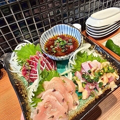 地鶏刺し 二点盛り［もも・むね］