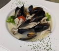 料理メニュー写真 ムール貝のバター蒸し