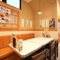 JR横須賀線「逗子」駅・京急逗子線「逗子・葉山」駅からスグ♪ランチ・晩ごはん・ちょい飲みなど様々なシーンでご利用いただけます。テーブル席は人数に合わせて調整できます！少人数にも団体様にも対応可能！