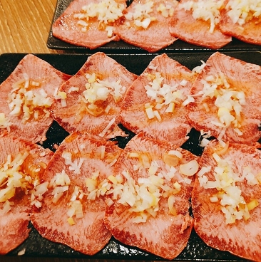 炭火焼ホルモン・旨辛テッチャン鍋　からから商店のおすすめ料理1