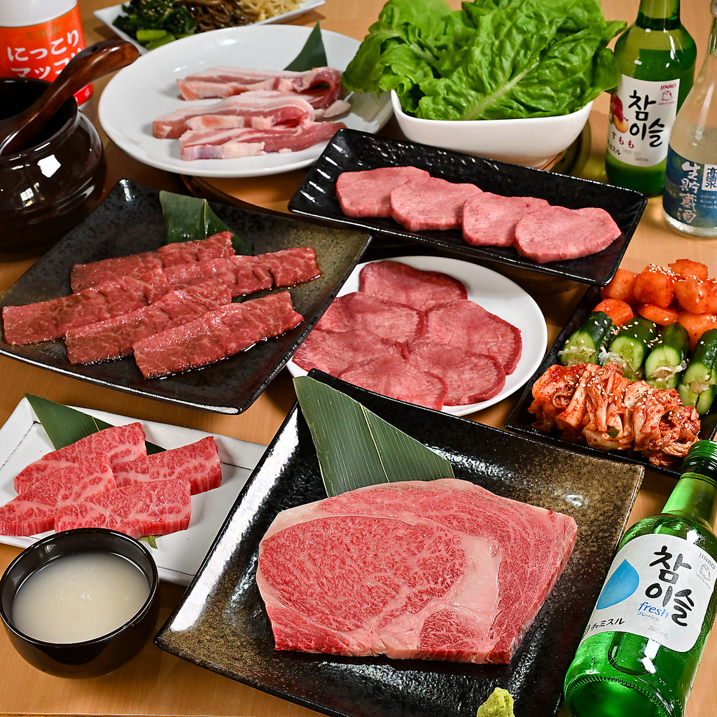 飲み放題付き全10品で5000円(税込)のコースをご用意！〆には甘いデザートで締めくくり◎