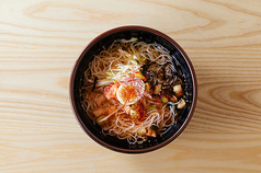冷麺　`morioka cold noodles
