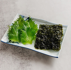 ユッケにオススメ生肉セット(韓国海苔と大葉)