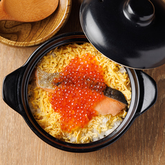 【川越駅徒歩一分！！】お酒に合う創作料理の数々 鮭いくらの親子飯...の写真