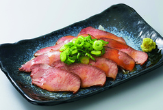 【低温調理】牛タン わさびごま油