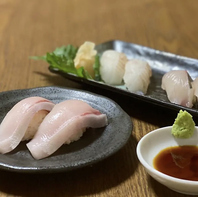 毎朝仕入れる鮮魚と赤酢を使った本格寿司！