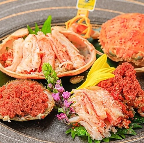 北陸近海の新鮮な魚介を毎日仕入れ！熟練の職人が握る鮮度抜群のお魚をご堪能下さい。