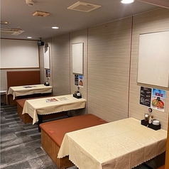 らぁ麺酒場 りんやの雰囲気1