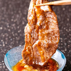 焼肉としゃぶしゃぶ 肉の鶴々亭のおすすめ料理1