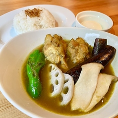 国産鶏にこだわった料理の数々