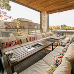 テラス空間は会社宴会や飲み会、大型コンパ、盛大に祝うお誕生日会など幅広いシーンにぴったり◎