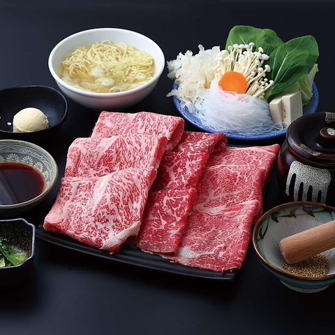 銀座しゃぶ通では、厳選したブランド牛を使用した食べ放題を多数ご用意しております。