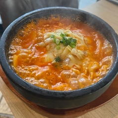 チーズスンドゥブチゲ