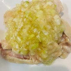 蒸し鶏のネギショウガソース