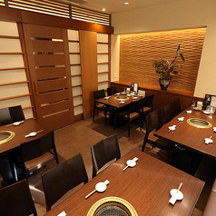 リラックスした雰囲気で、上質な和牛を心ゆくまでご堪能ください。デート利用にもおすすめです。