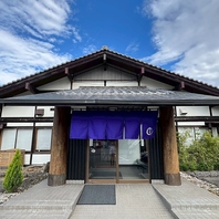 うどん屋らしい外観