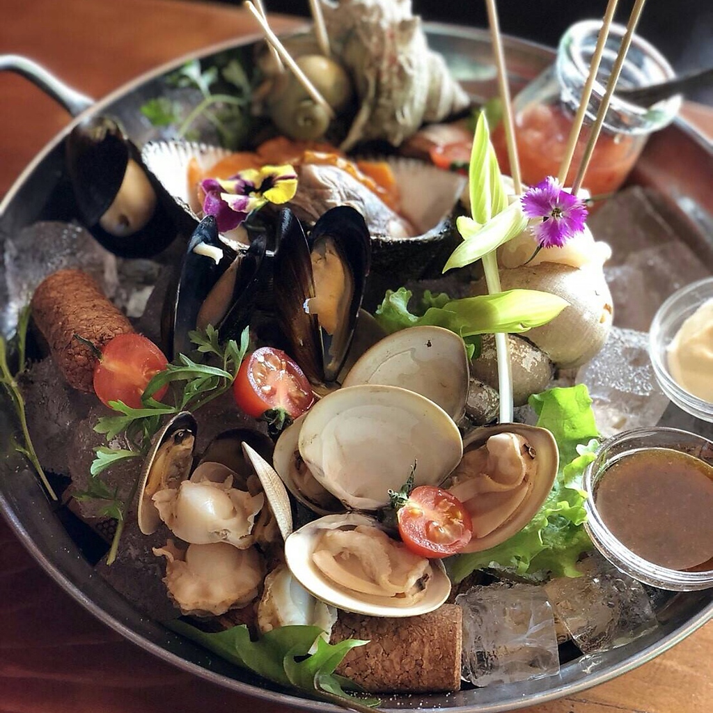 各種ご宴会やパーティーで大好評のコースをご賞味あれ！