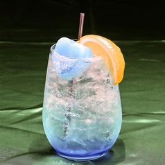 ターコイズブルー〈幸運をもたらす〉〈強運〉