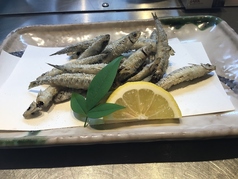 トウゴロウイワシの素揚げ