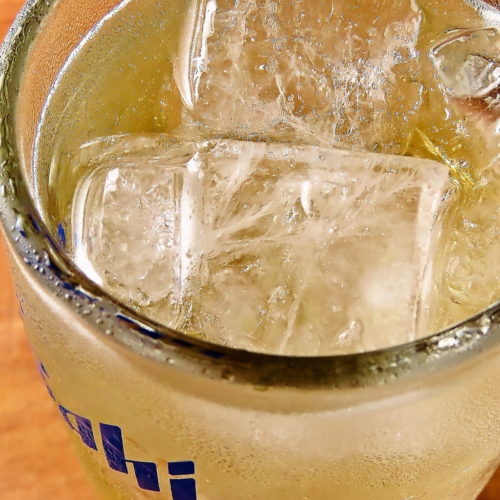 【コスパ重視派に◎】爽快感抜群の超炭酸ハイボールは、なんと109円(税込)!!生ビールも219円(税込)!!