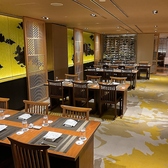 駅直結で、アクセスも大変便利です。